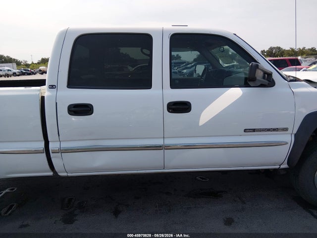 2001 Gmc Sierra 2500hd Sle მანქანა იყიდება აუქციონზე, vin: 1GTHC23UX1F104174, აუქციონის ნომერი: 45970828