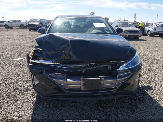 Hyundai ELANTRA SE 2019 5NPD74LF2KH450257 Image 12