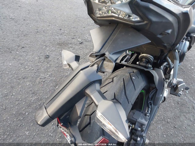 Kawasaki Ex650 J 2019 JKAEXEJ17KDA03119 Image 16