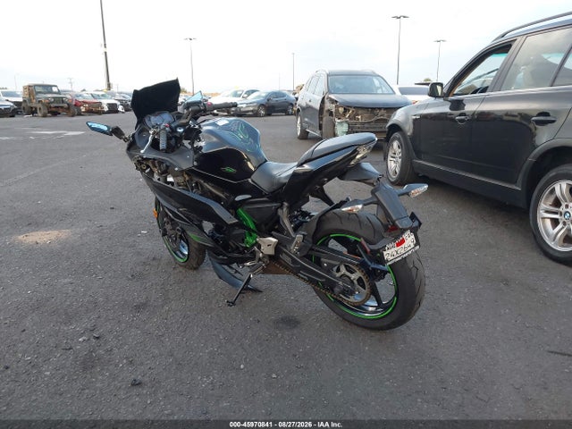 Kawasaki Ex650 J 2019 JKAEXEJ17KDA03119 Image 3