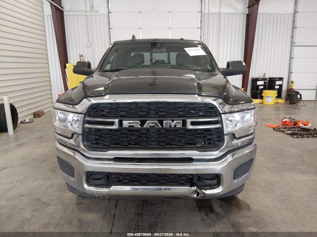 Продажа на аукционе авто 2021 Ram 2500 Tradesman  4x4 6'4 Box, vin: 3C6UR5CL5MG520732, номер лота: 45970869