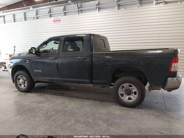 Продажа на аукционе авто 2021 Ram 2500 Tradesman  4x4 6'4 Box, vin: 3C6UR5CL5MG520732, номер лота: 45970869