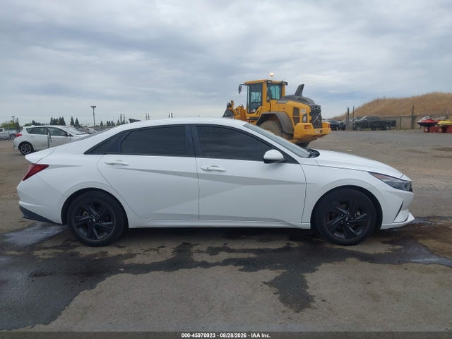 Hyundai ELANTRA SEL 2021 5NPLM4AG8MH044342 Image 13