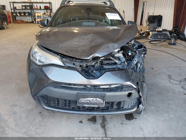 JTNKHMBX3M1094583 Toyota C-HR XLE