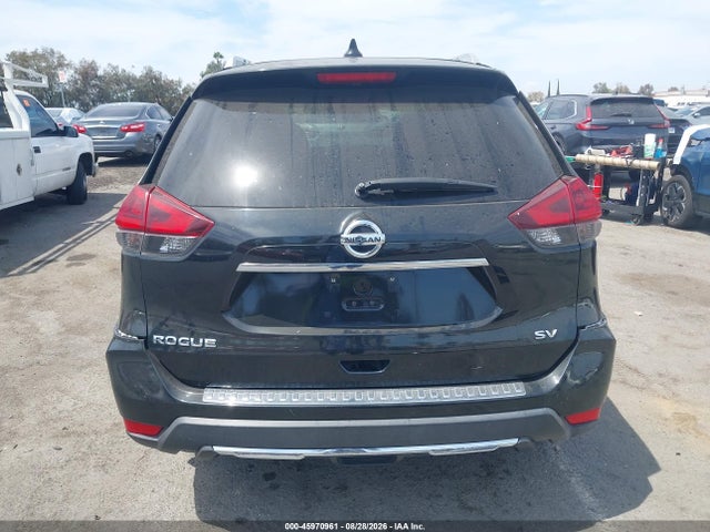 5N1AT2MT8JC715129 Nissan ROGUE SV