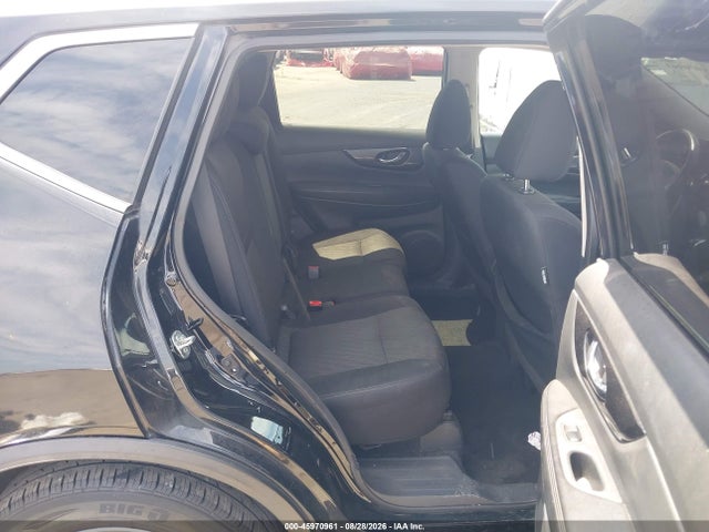 5N1AT2MT8JC715129 Nissan ROGUE SV