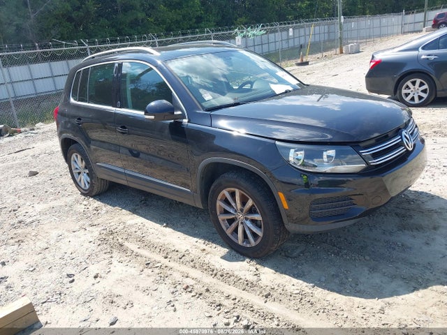 45970976 :رقم المزاد ، WVGRV7AX6HK009424 vin ، 2017 Volkswagen Tiguan 2.0t Wolfsburg Edition مزاد بيع