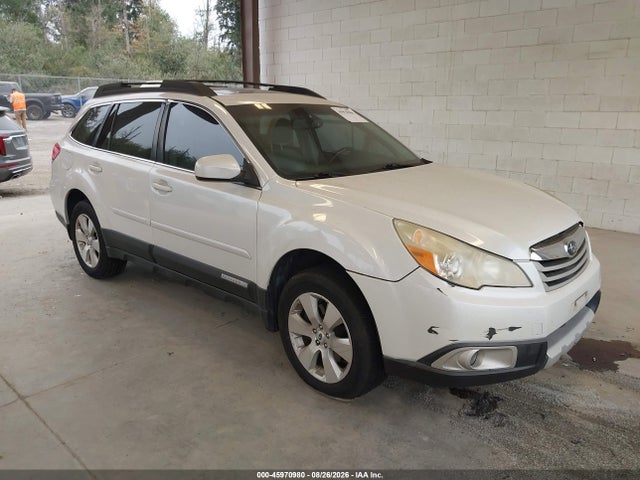 45970980 :رقم المزاد ، 4S4BRDKC0B2420955 vin ، 2011 Subaru Outback 3.6r Limited مزاد بيع