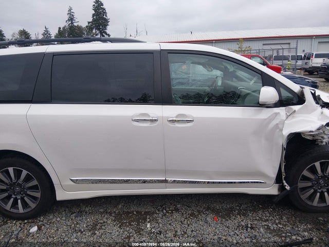 Toyota SIENNA XLE 2020 5TDDZ3DC3LS230744 Image 14