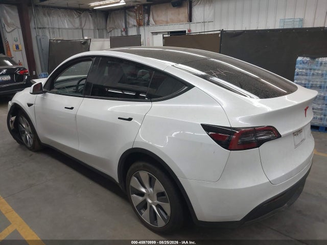 Продажа на аукционе авто 2023 Tesla Model Y Awd/long Range Dual Motor All-wheel Drive, vin: 7SAYGDEE8PA098569, номер лота: 45970999