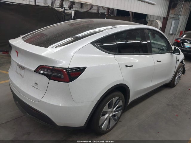 Продажа на аукционе авто 2023 Tesla Model Y Awd/long Range Dual Motor All-wheel Drive, vin: 7SAYGDEE8PA098569, номер лота: 45970999
