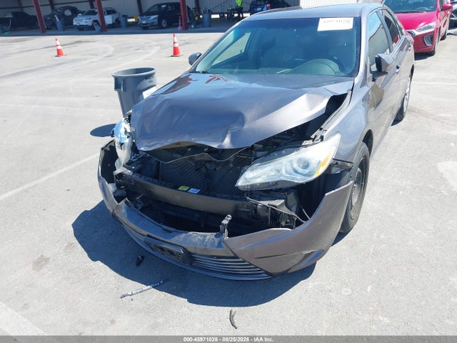 Toyota CAMRY LE 2017 4T1BF1FK3HU670230 Image 6