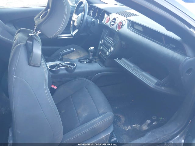 Продаж на аукціоні авто 2016 Ford Mustang V6, vin: 1FATP8EMXG5204620, номер лоту: 45971037