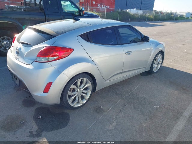 Продажа на аукционе авто 2012 Hyundai Veloster Base W/gray, vin: KMHTC6ADXCU045593, номер лота: 45971047