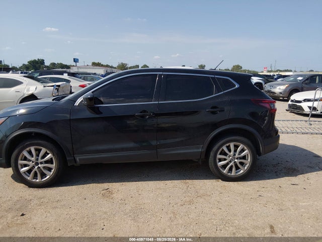 45971048 :رقم المزاد ، JN1BJ1AVXMW561818 vin ، 2021 Nissan Rogue Sport S Fwd Xtronic Cvt مزاد بيع