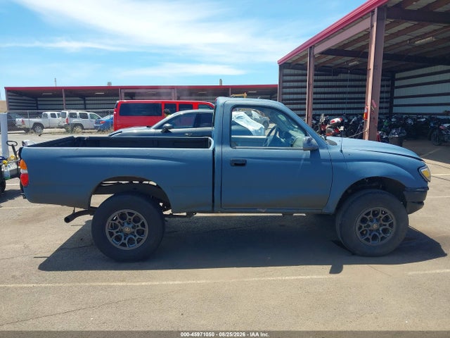 2002 Toyota Tacoma მანქანა იყიდება აუქციონზე, vin: 5TEPM62N12Z883690, აუქციონის ნომერი: 45971050