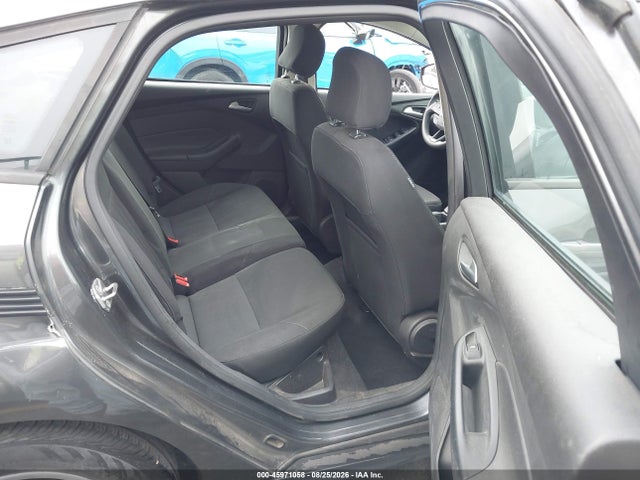 Ford FOCUS SE 2017 1FADP3K26HL206534 Image 8