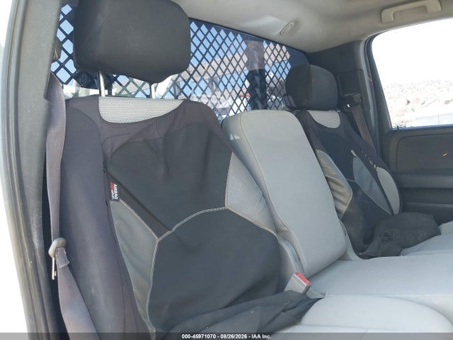 Продажа на аукционе авто 2017 Chevrolet Silverado 3500hd Chassis Wt, vin: 1GB3CYCG8HF135462, номер лота: 45971070