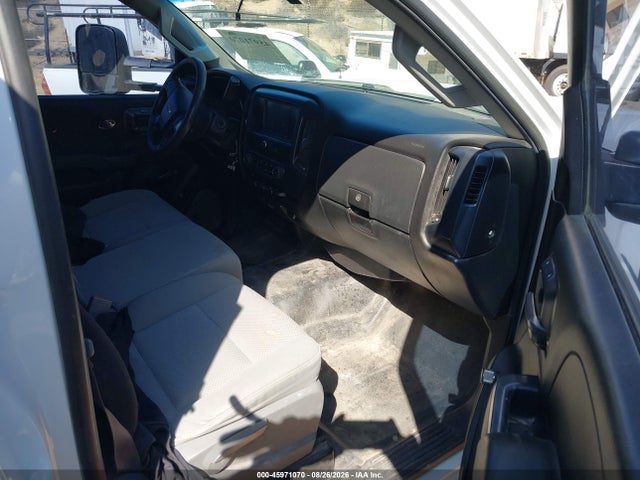 Продажа на аукционе авто 2017 Chevrolet Silverado 3500hd Chassis Wt, vin: 1GB3CYCG8HF135462, номер лота: 45971070