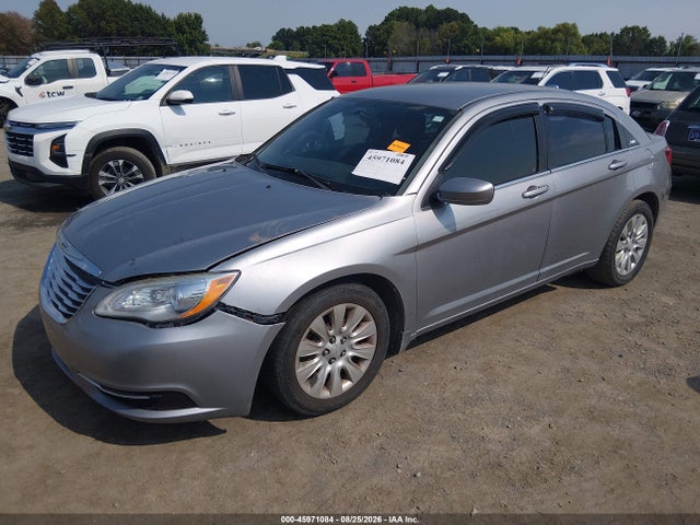 2013 Chrysler 200 Lx მანქანა იყიდება აუქციონზე, vin: 1C3CCBABXDN734058, აუქციონის ნომერი: 45971084