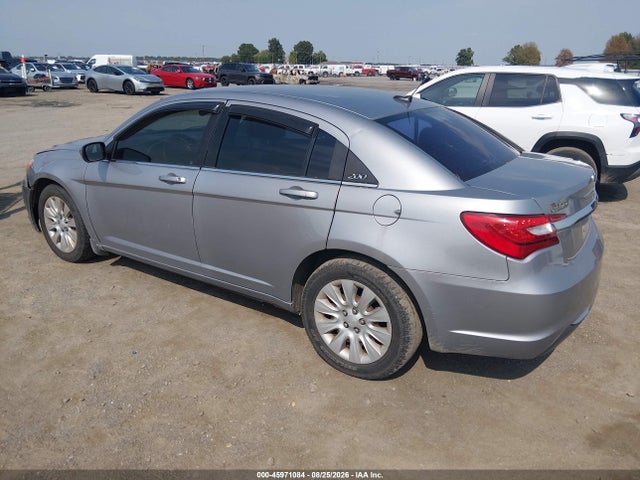 2013 Chrysler 200 Lx მანქანა იყიდება აუქციონზე, vin: 1C3CCBABXDN734058, აუქციონის ნომერი: 45971084