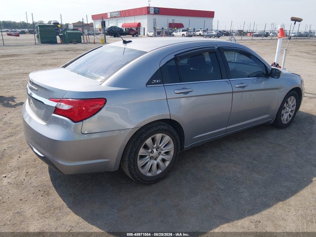 2013 Chrysler 200 Lx მანქანა იყიდება აუქციონზე, vin: 1C3CCBABXDN734058, აუქციონის ნომერი: 45971084