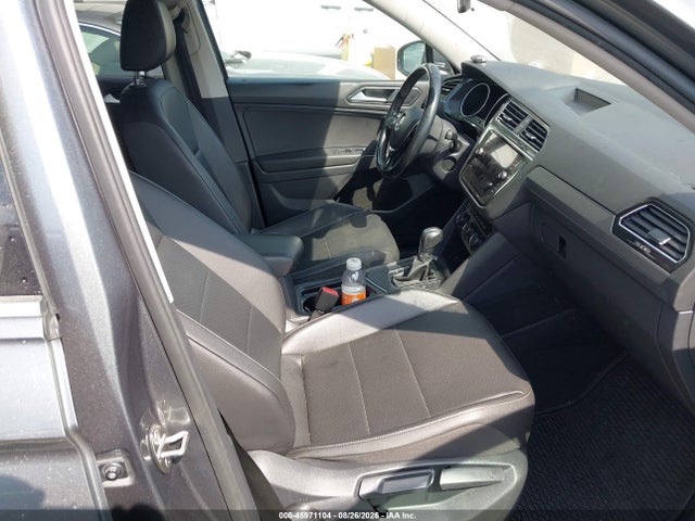 Продажа на аукционе авто 2018 Volkswagen Tiguan 2.0t Se/2.0t Sel, vin: 3VV3B7AXXJM061495, номер лота: 45971104