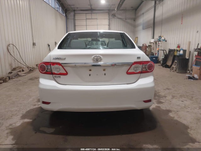 45971124 :رقم المزاد ، 5YFBU4EEXDP088995 vin ، 2013 Toyota Corolla Le مزاد بيع