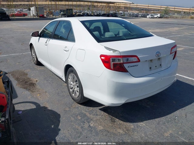 4T4BF1FKXER439763 Toyota CAMRY LE