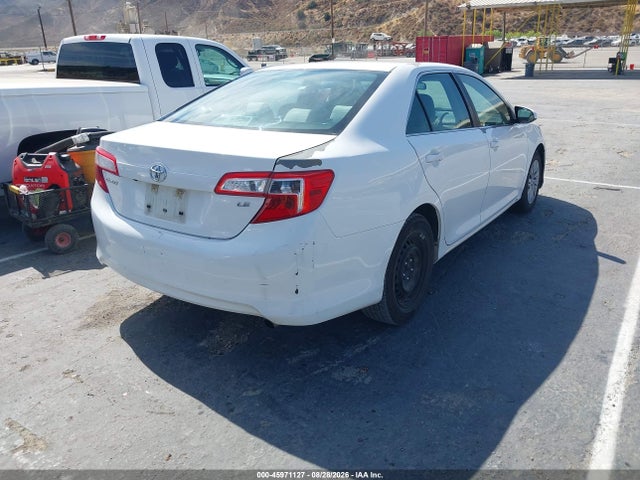 4T4BF1FKXER439763 Toyota CAMRY LE