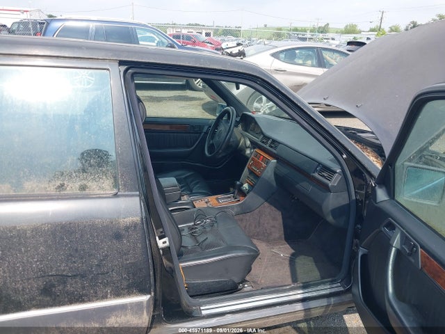 Aukcja sprzedaży 1993 Mercedes-benz 400 E, vin: WDBEA34E6PB857267, numer aukcji: 45971189