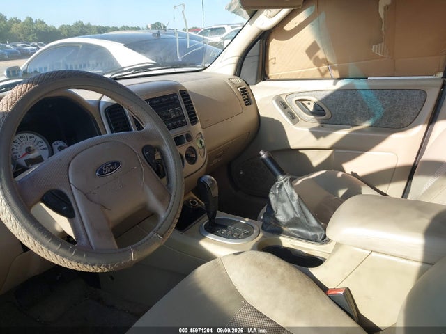 2007 Ford Escape Xlt მანქანა იყიდება აუქციონზე, vin: 1FMYU03Z27KA03784, აუქციონის ნომერი: 45971204