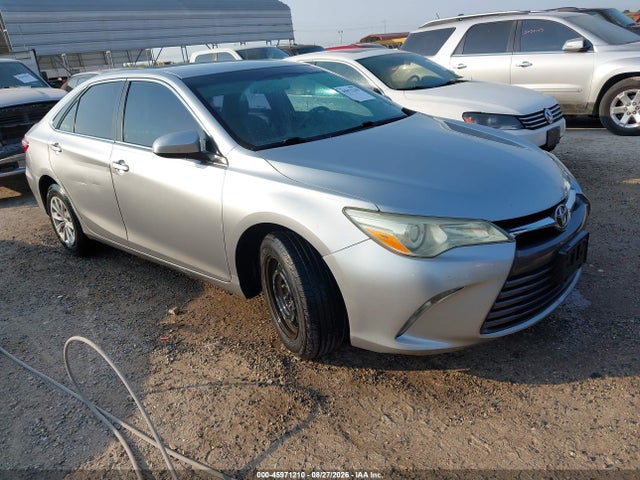 Aukcja sprzedaży 2015 Toyota Camry Le, vin: 4T4BF1FK5FR511826, numer aukcji: 45971210