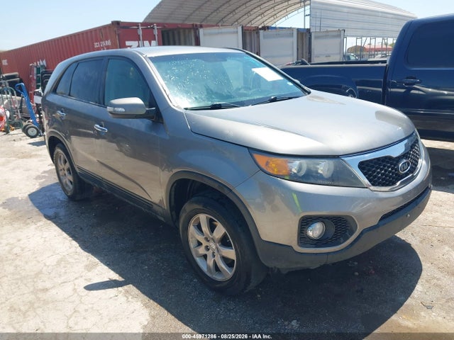 45971286 :رقم المزاد ، 5XYKT4A13DG396651 vin ، 2013 Kia Sorento Lx مزاد بيع