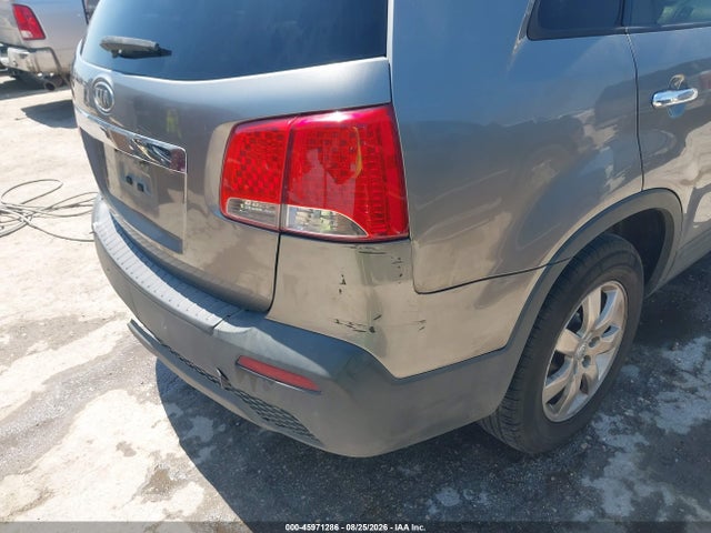 2013 Kia Sorento Lx მანქანა იყიდება აუქციონზე, vin: 5XYKT4A13DG396651, აუქციონის ნომერი: 45971286