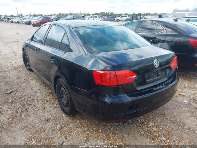 2014 Volkswagen Jetta 2.0l S მანქანა იყიდება აუქციონზე, vin: 3VW2K7AJ9EM379682, აუქციონის ნომერი: 45971406