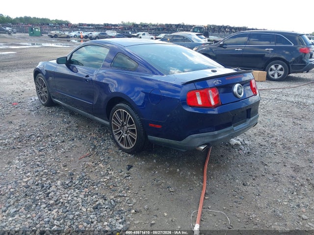 2010 Ford Mustang Gt Premium მანქანა იყიდება აუქციონზე, vin: 1ZVBP8CH8A5109084, აუქციონის ნომერი: 45971410