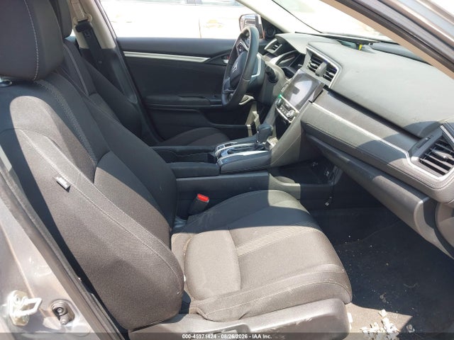 Продажа на аукционе авто 2018 Honda Civic Ex, vin: 19XFC2F74JE009388, номер лота: 45971424