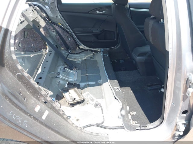 Продажа на аукционе авто 2018 Honda Civic Ex, vin: 19XFC2F74JE009388, номер лота: 45971424