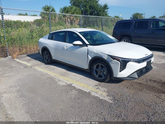 Auction sale of the 2025 Kia K4 Lxs, vin: 3KPFT4DE0SE157679, lot number: 45971437