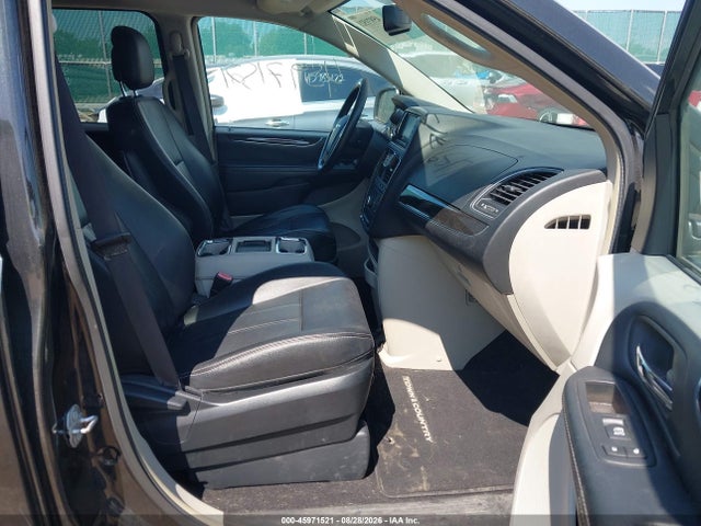 45971521 :رقم المزاد ، 2C4RC1BG3GR289728 vin ، 2016 Chrysler Town & Country Touring مزاد بيع