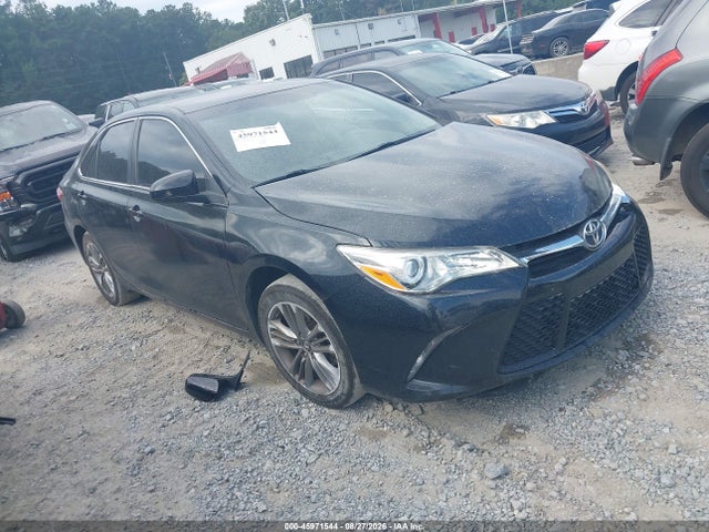 45971544 :رقم المزاد ، 4T1BF1FKXGU590731 vin ، 2016 Toyota Camry Se مزاد بيع