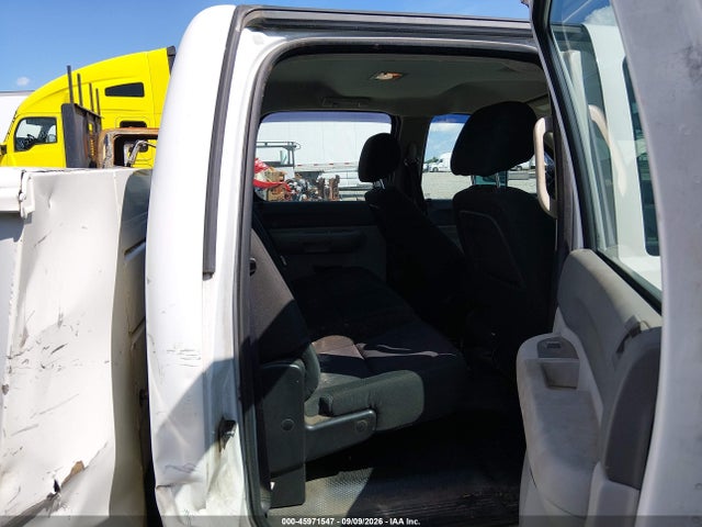 Продажа на аукционе авто 2013 Chevrolet Silverado 3500hd Chassis Work Truck, vin: 1GB4KZCG9DF106253, номер лота: 45971547