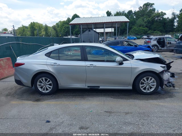 2025 Toyota Camry Le მანქანა იყიდება აუქციონზე, vin: 4T1DAACK9SU624694, აუქციონის ნომერი: 45971573