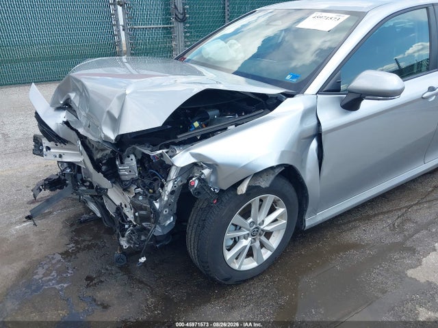 2025 Toyota Camry Le მანქანა იყიდება აუქციონზე, vin: 4T1DAACK9SU624694, აუქციონის ნომერი: 45971573
