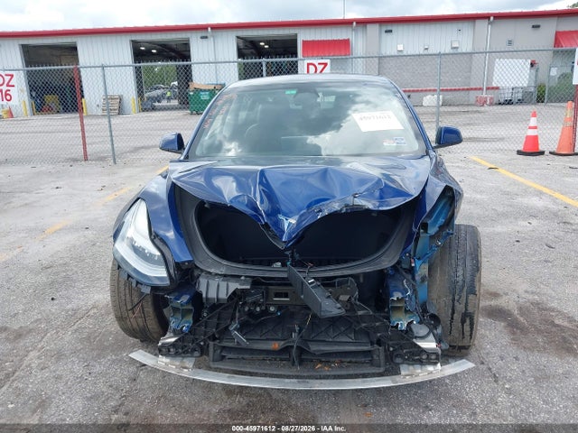 Tesla Model 3 Standard Range Plus Rear-wheel Drive 2021 5YJ3E1EA4MF849884 Image 11