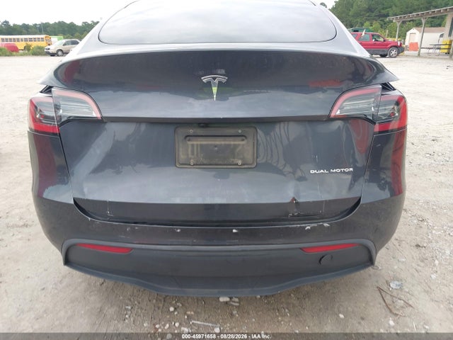Продаж на аукціоні авто 2024 Tesla Model Y Long Range Dual Motor All-wheel Drive, vin: 7SAYGDEE5RA283746, номер лоту: 45971658