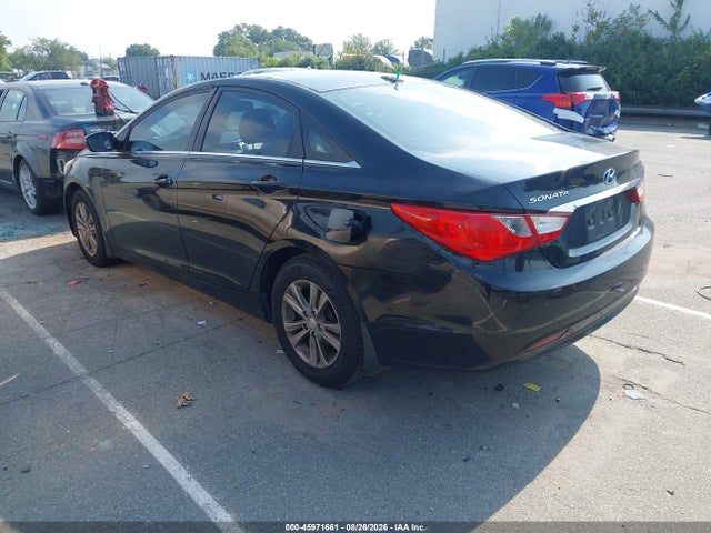 2013 Hyundai Sonata Gls მანქანა იყიდება აუქციონზე, vin: 5NPEB4ACXDH693992, აუქციონის ნომერი: 45971661