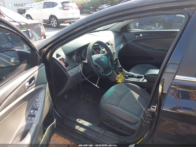 2013 Hyundai Sonata Gls მანქანა იყიდება აუქციონზე, vin: 5NPEB4ACXDH693992, აუქციონის ნომერი: 45971661
