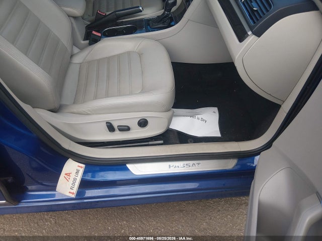 Aukcja sprzedaży 2017 Volkswagen Passat 1.8t Sel Premium, vin: 1VWCT7A36HC033212, numer aukcji: 45971696
